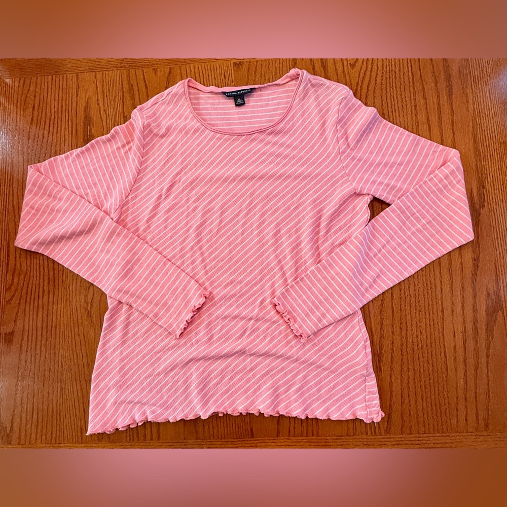 Banana Republic Top XL‎ Pink Striped Ribbed Lettuce Trim Coquette Tee Preppy
